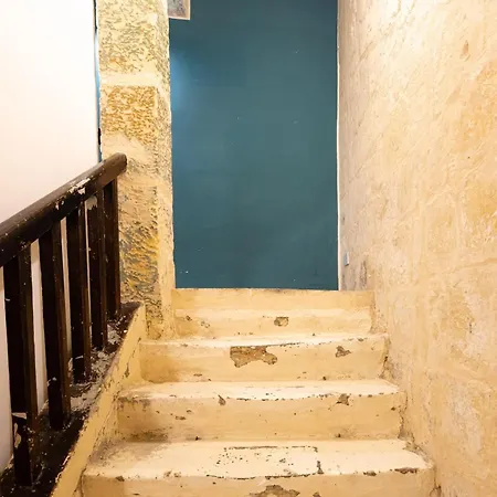Bnbnova - Historic Duplex * Valletta