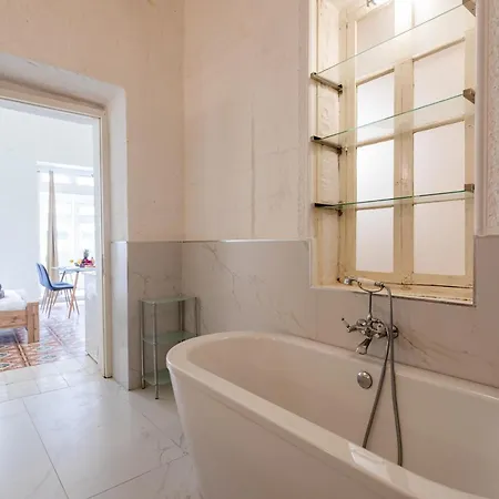 Bnbnova - Historic 2ba Duplex Valletta