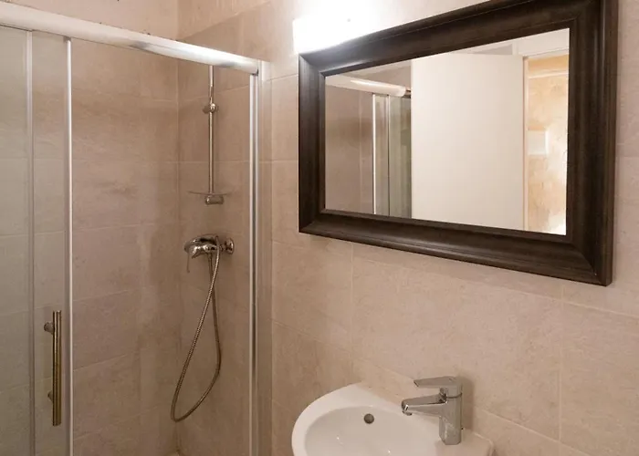 Bnbnova - Historic Duplex Valletta